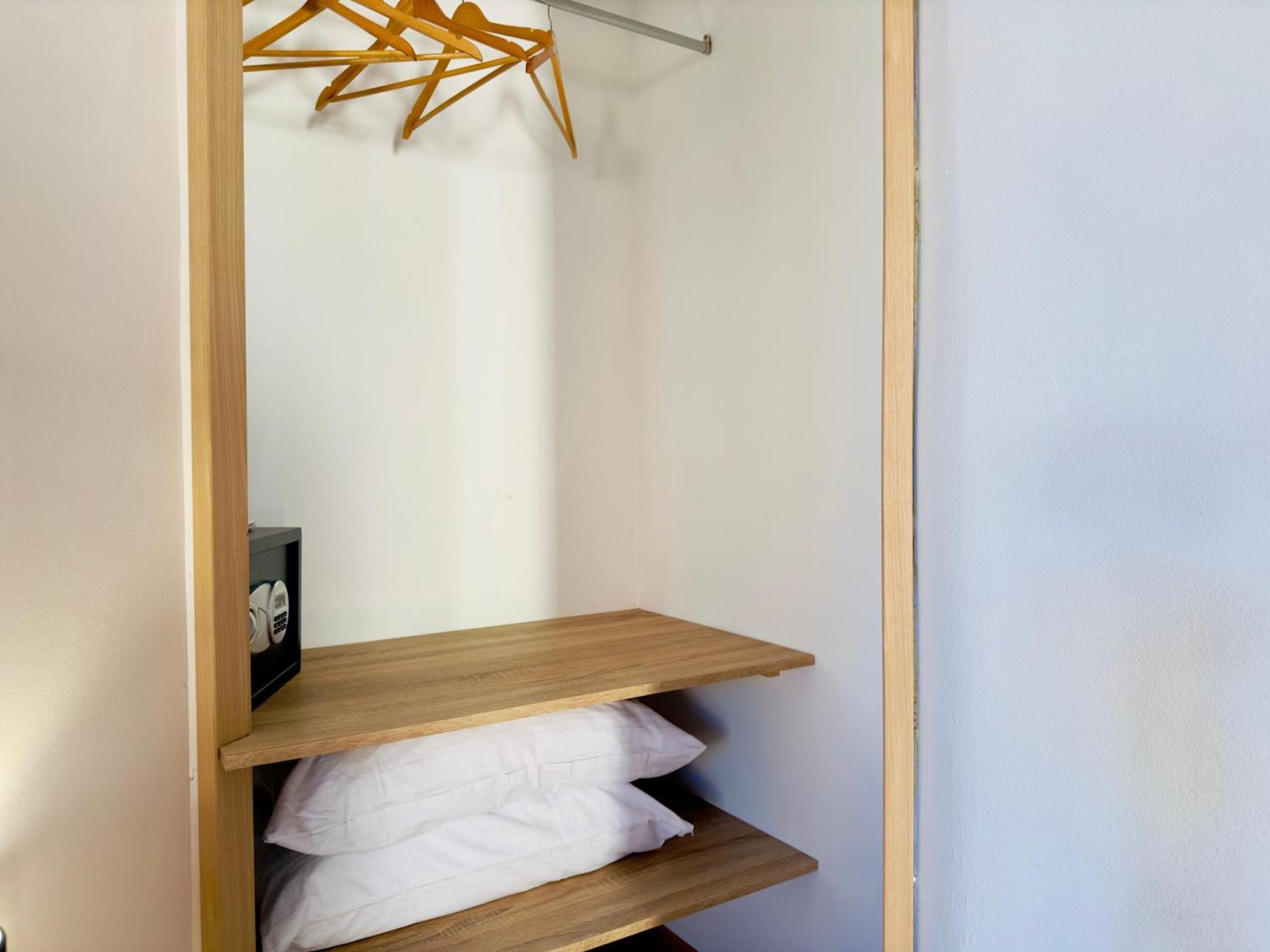 Unique Rooms In Centro Citta Bagno Privato E Climatizzatore Ragusa Exterior foto